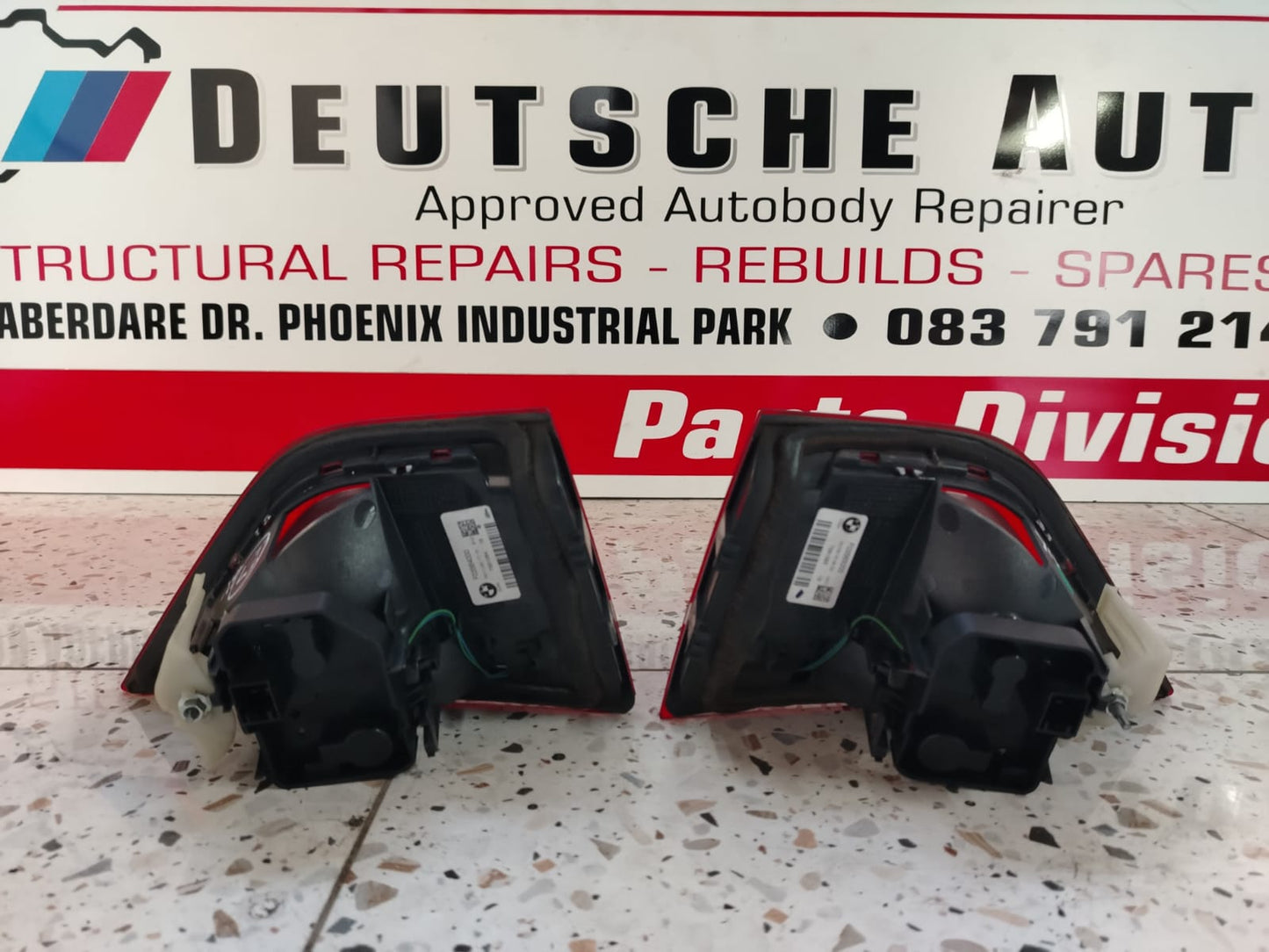 2013-2018 OEM BMW X4 F26 INNER TAIL LAMPS