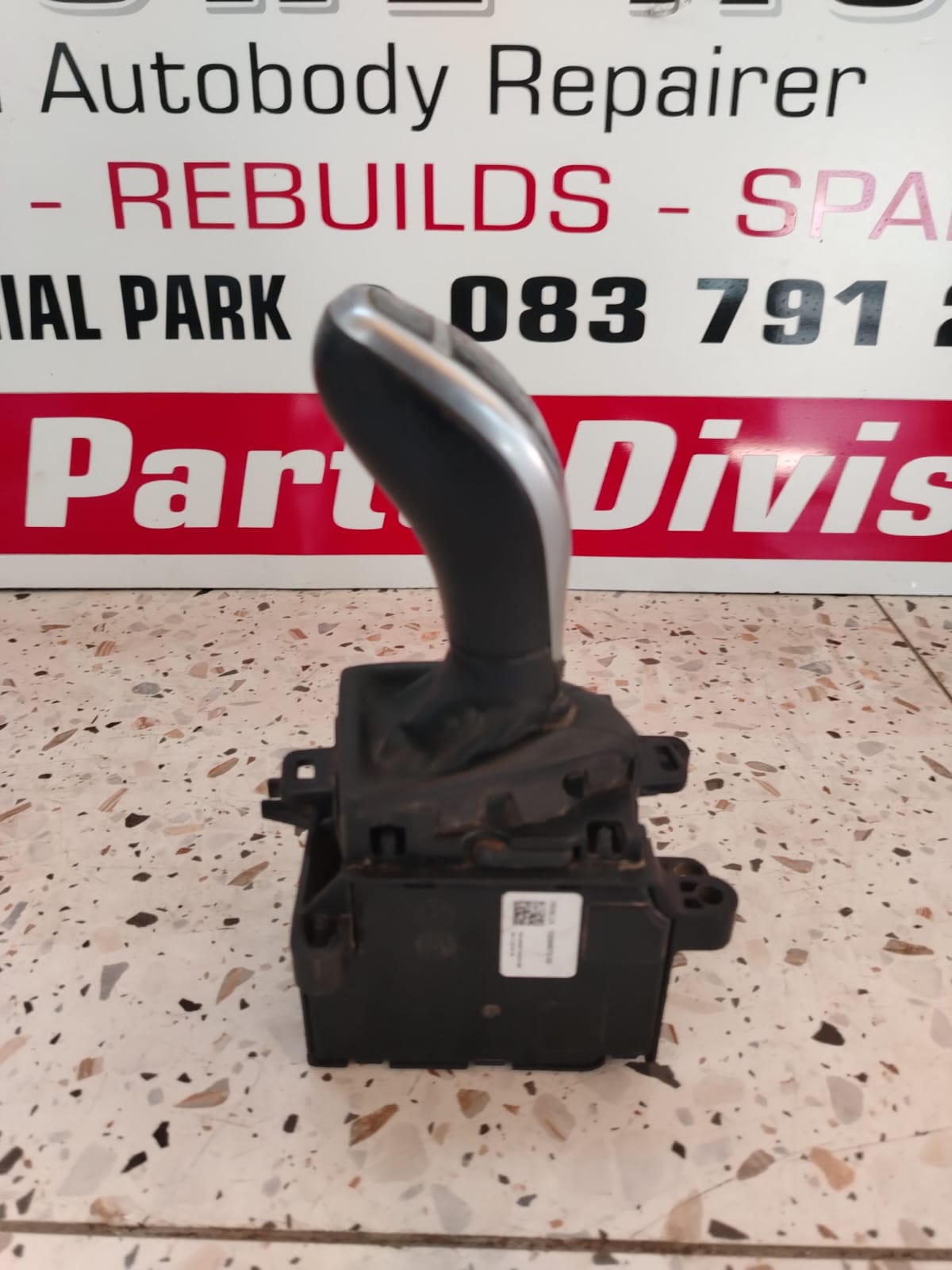 2016-2018 OEM BMW F30 3SERIES GEAR SELECTOR