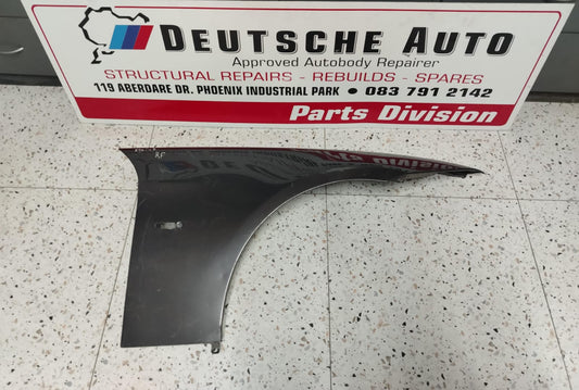2005-2012 BMW E90 3SERIES RIGHT FENDER