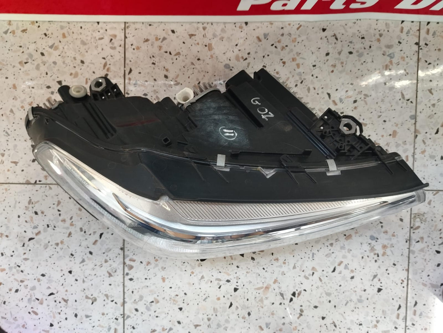 OEM BMW X3(G01) OR X4(G02) RIGHT 2018-2023