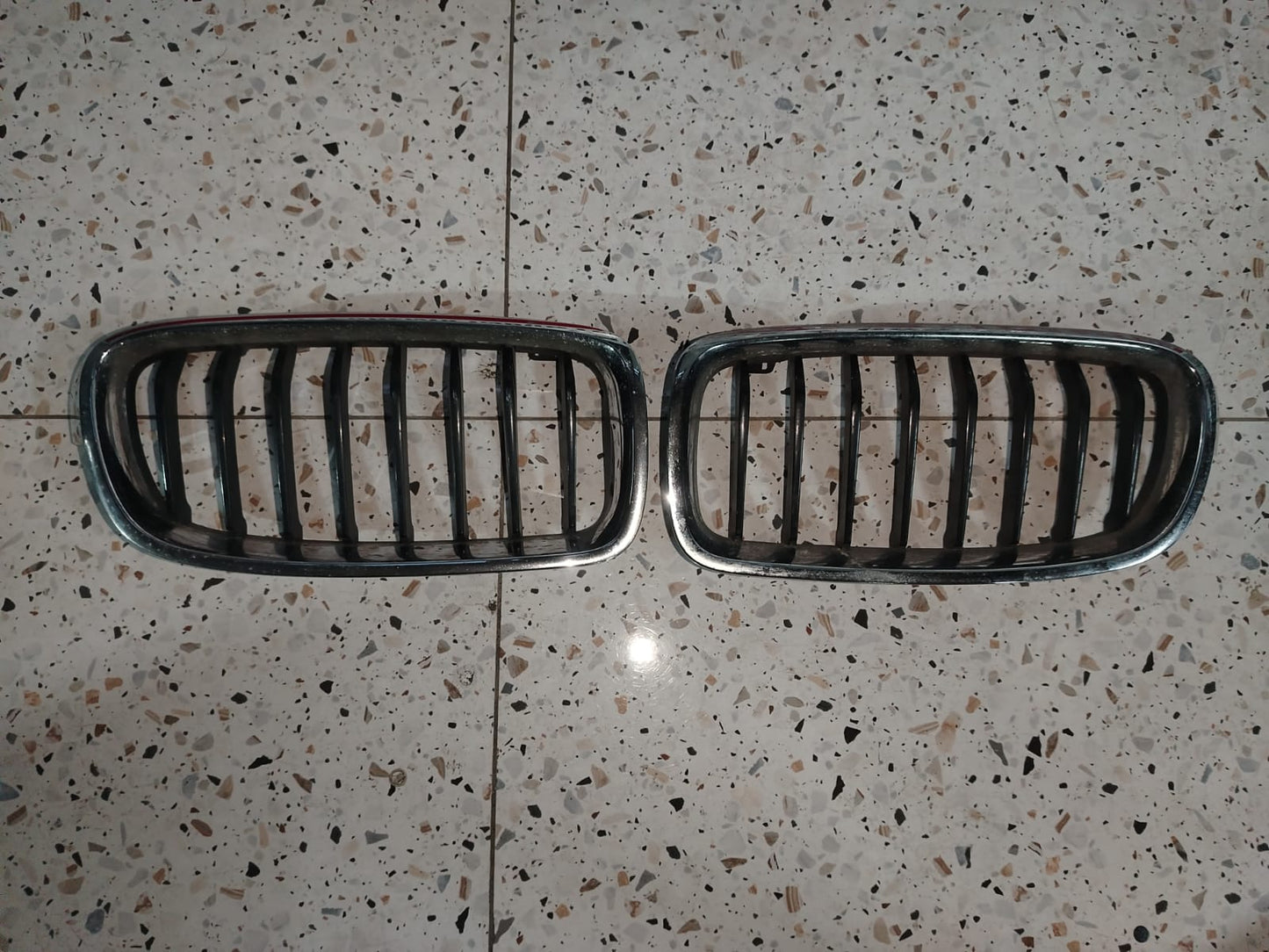 2016-2017 OEM BMW 3SERIES F30 FRONT KIDNEY GRILLE