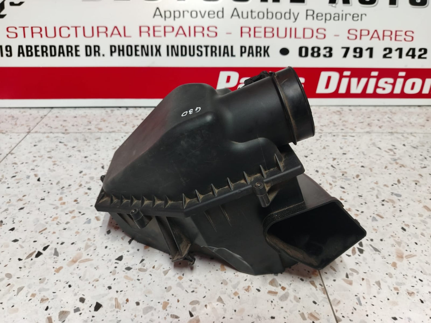 2017-2023 BMW G30 5SERIES AIRBOX (OEM)