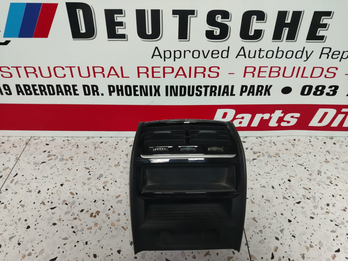 2017-2023 BMW G30 5SERIES REAR AIRVENT