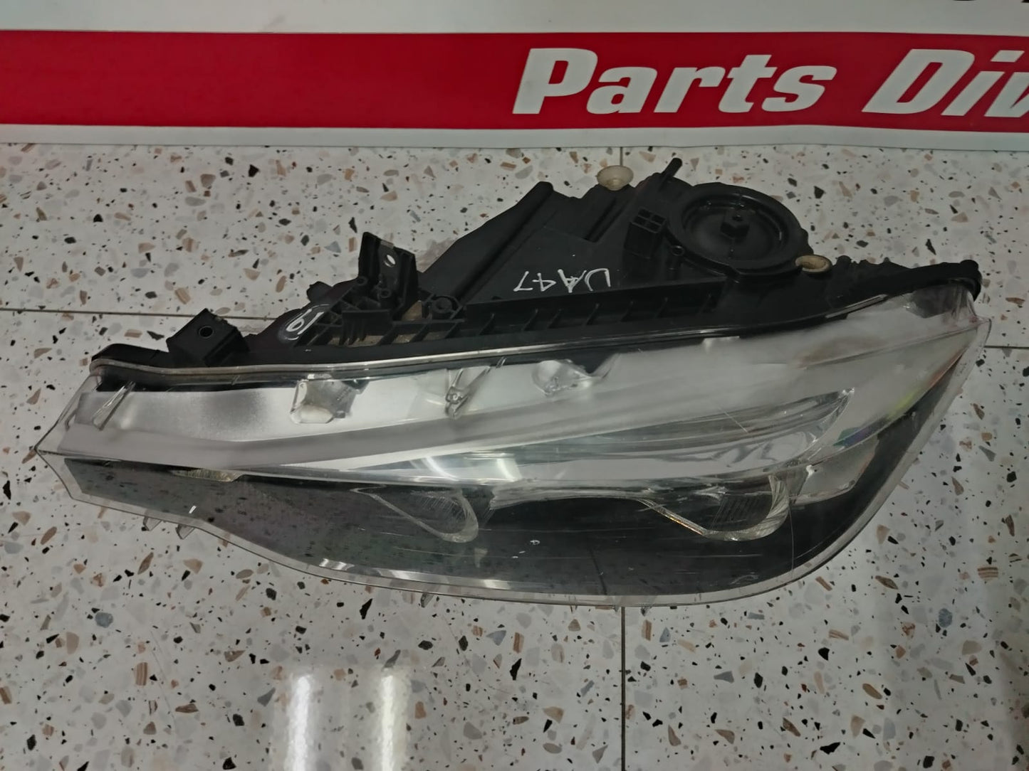 2016-2018 BMW 3SERIES (F30/F31/F34) LEFT HEADLIGHT