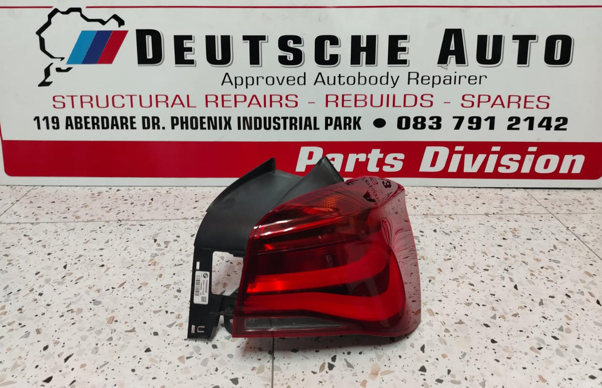 2015-2019 BMW F20/F21 1SERIES SHADOW EDITION LED RIGHT TAIL LIGHT
