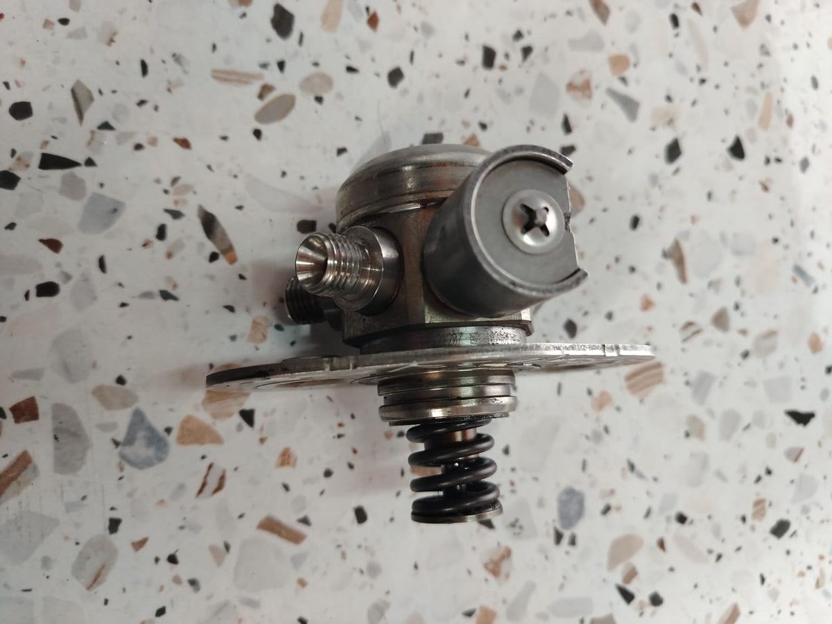 BMW HIGH PRESSURE FUEL PUMP