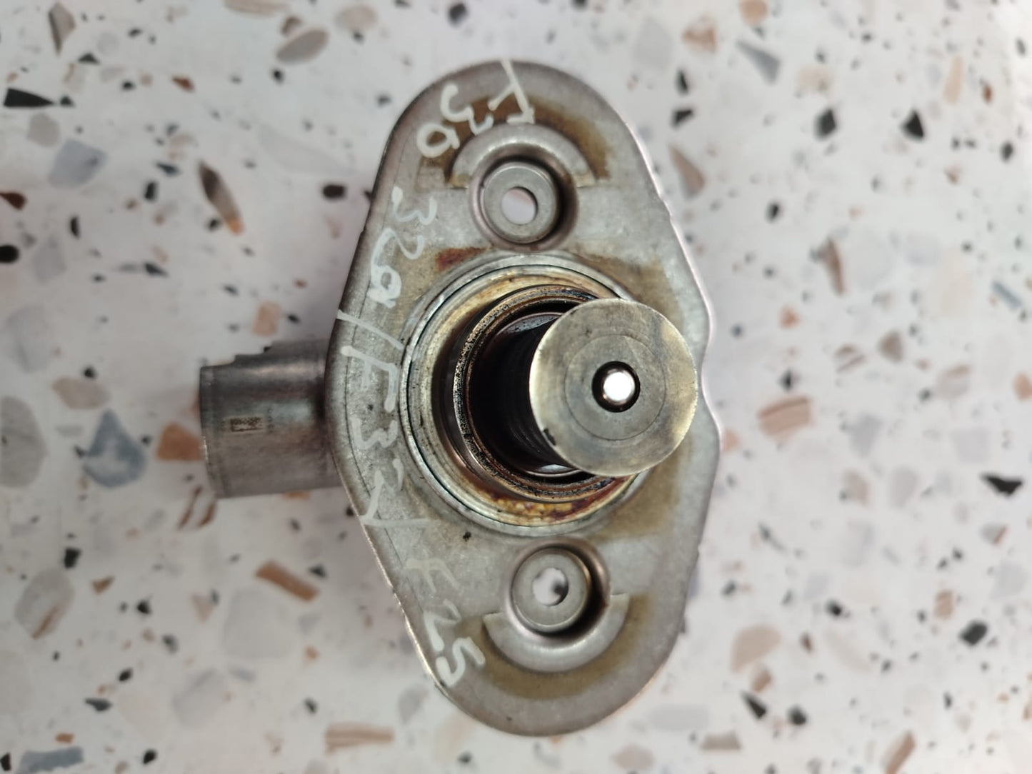 BMW HIGH PRESSURE FUEL PUMP