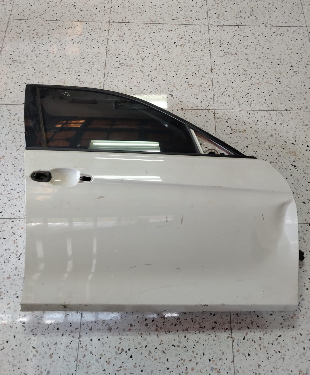 2012-2018 BMW F30 3SERIES FRONT RIGHT DOOR SHELL