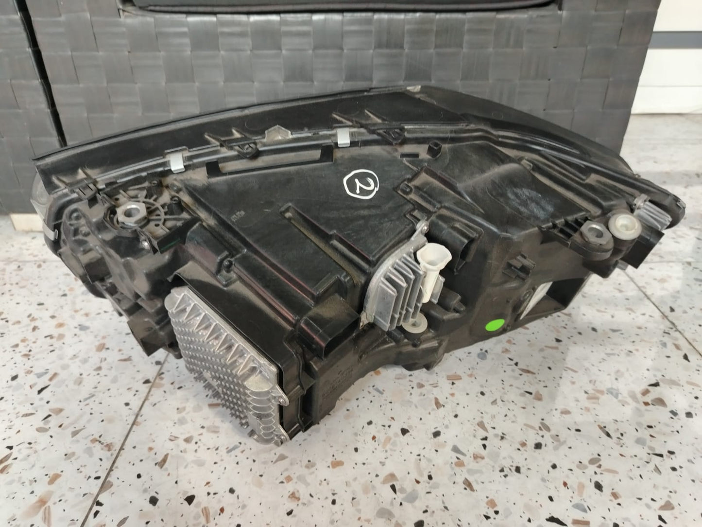 Right headlamp (Full LED) 2018-2021 BMW