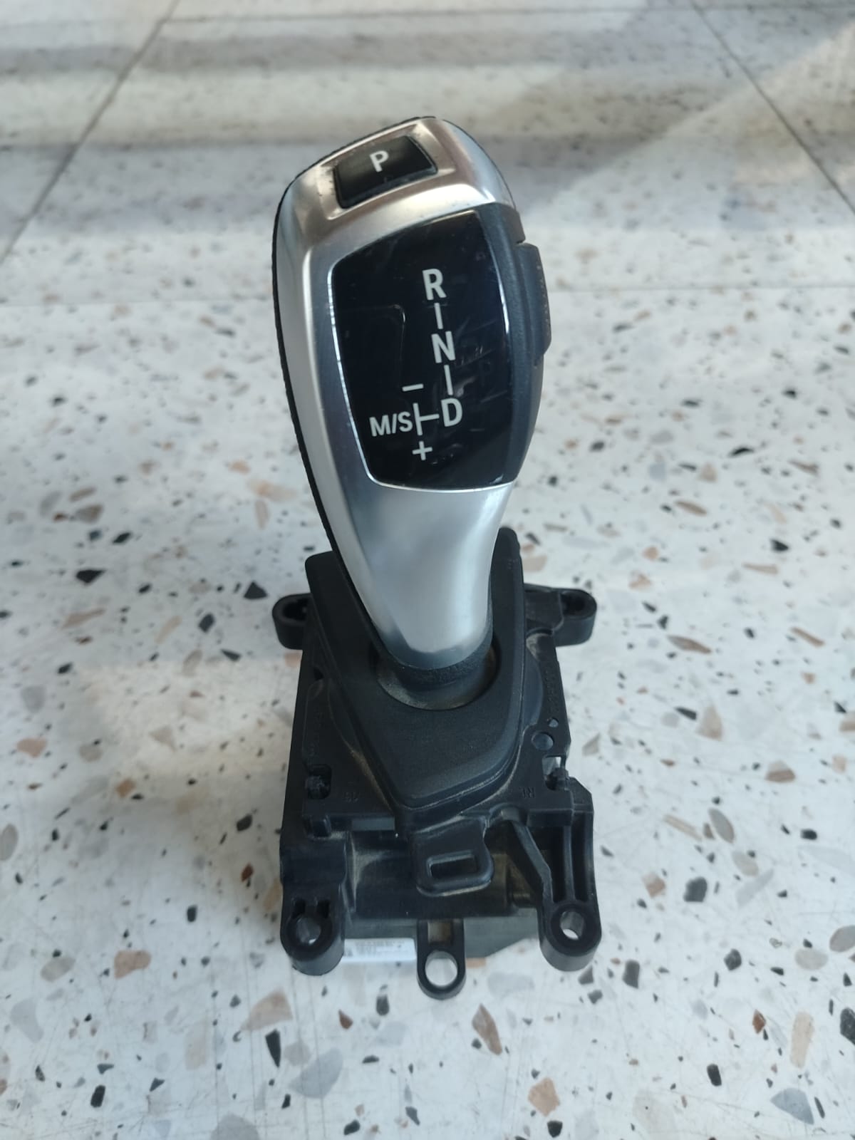 2011-2019 BMW F20 1 SERIES / F30 3 SERIES GEAR SHIFT SELECTOR