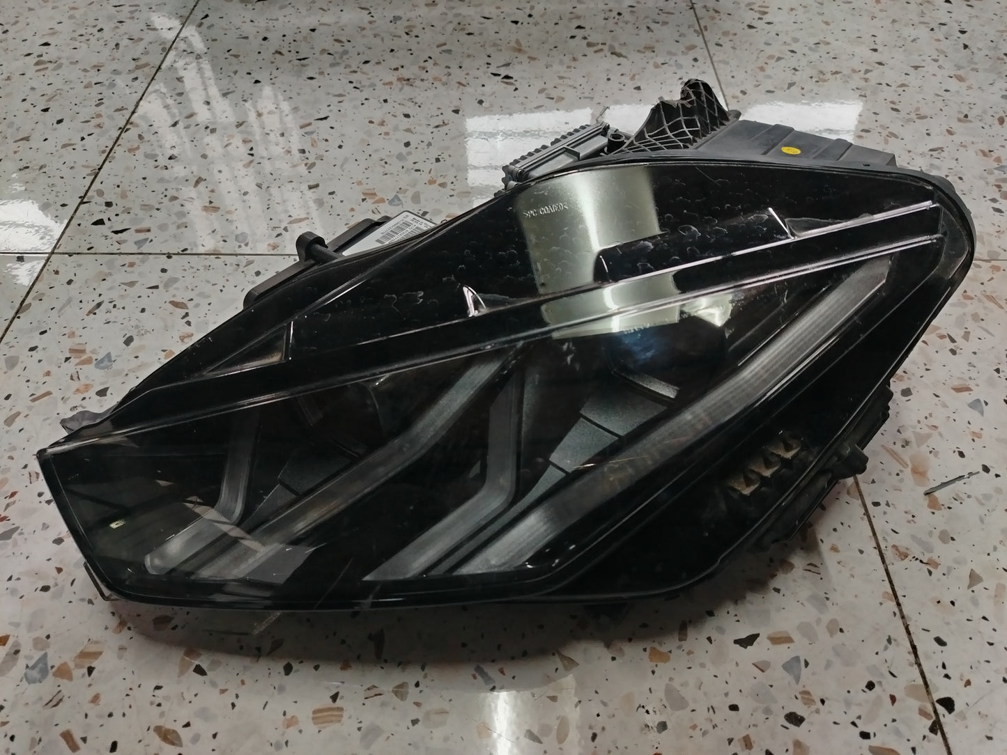 LAMBORGHINI HURACAN EVO LEFT OEM HEADLIGHT FOR SALE